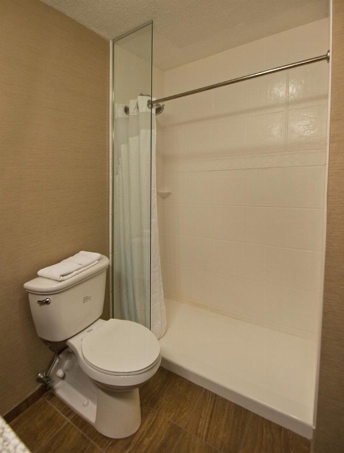 Buffalo Airport Hotel image 24